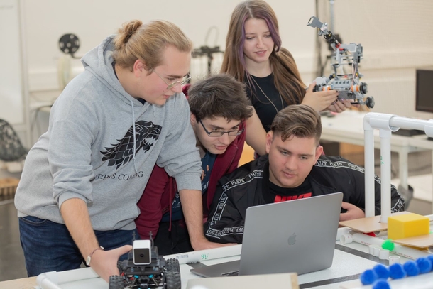 Roboter programmieren mit Python